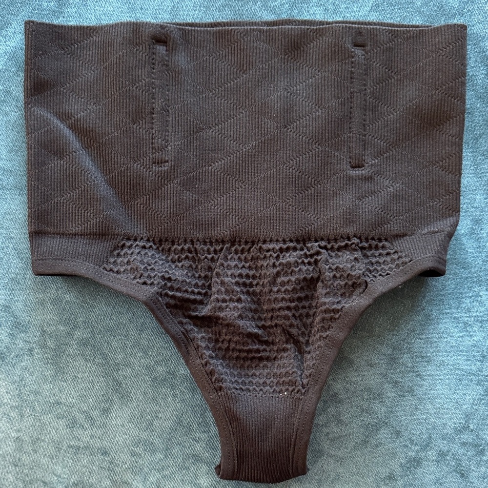 High-Waist Black Shapewear